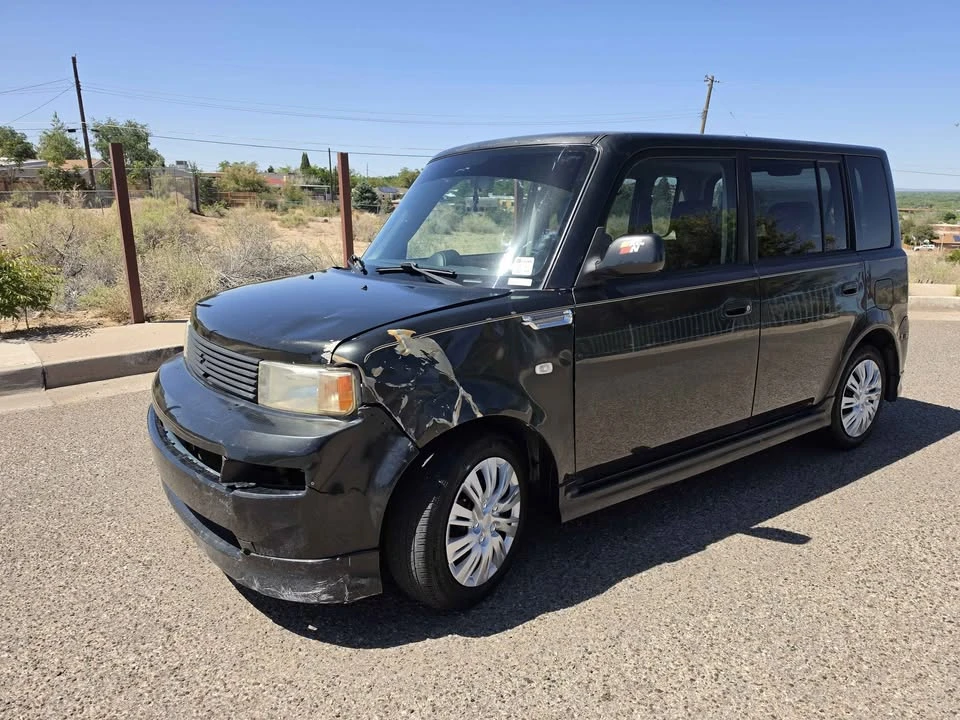 2006 Scion xB - Image 4 of 11