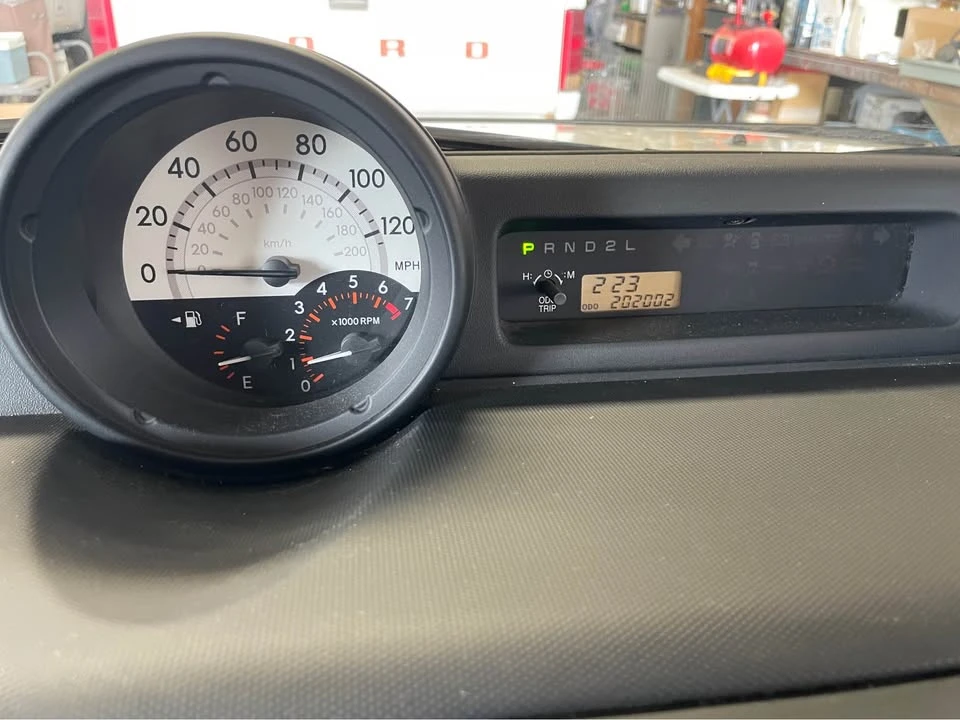 2006 Scion xB - Image 4 of 10