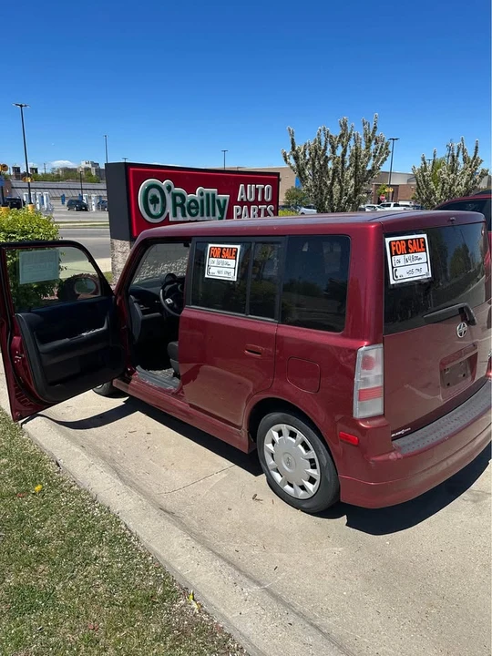 2006 Scion xB - Image 3 of 11