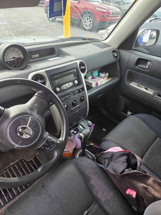 2006 Scion xB - Image 7 of 8