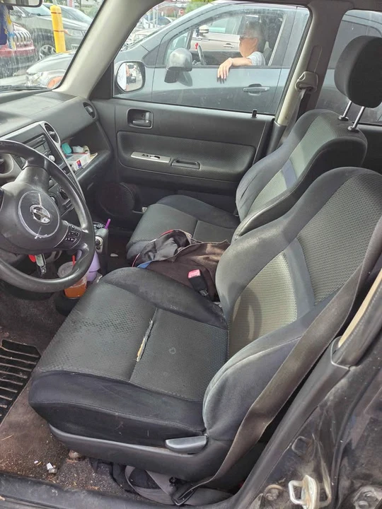 2006 Scion xB - Image 4 of 8