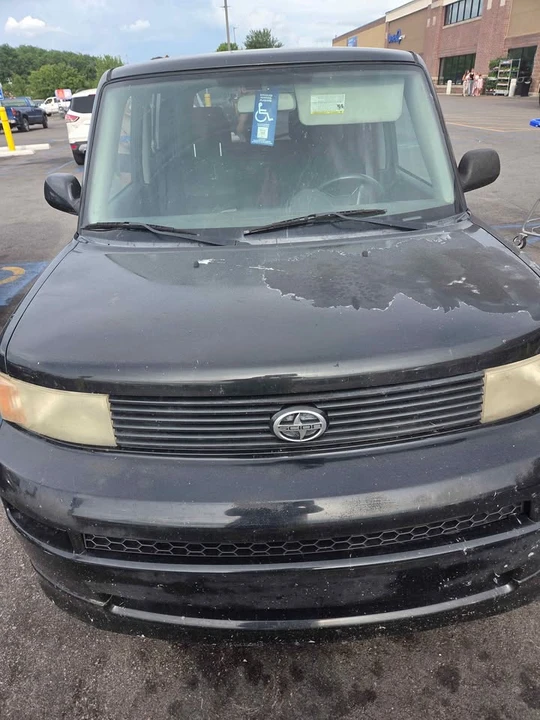 2006 Scion xB - Image 2 of 8