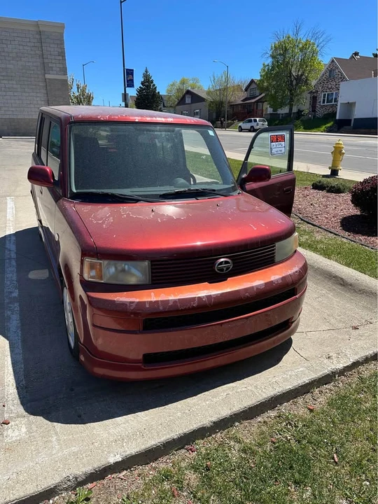 2006 Scion xB - Image 6 of 11