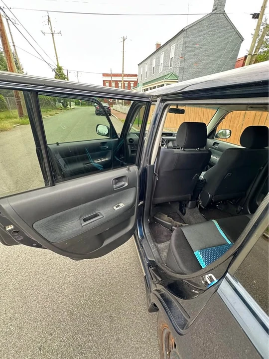 2006 Scion xB - Image 16 of 18