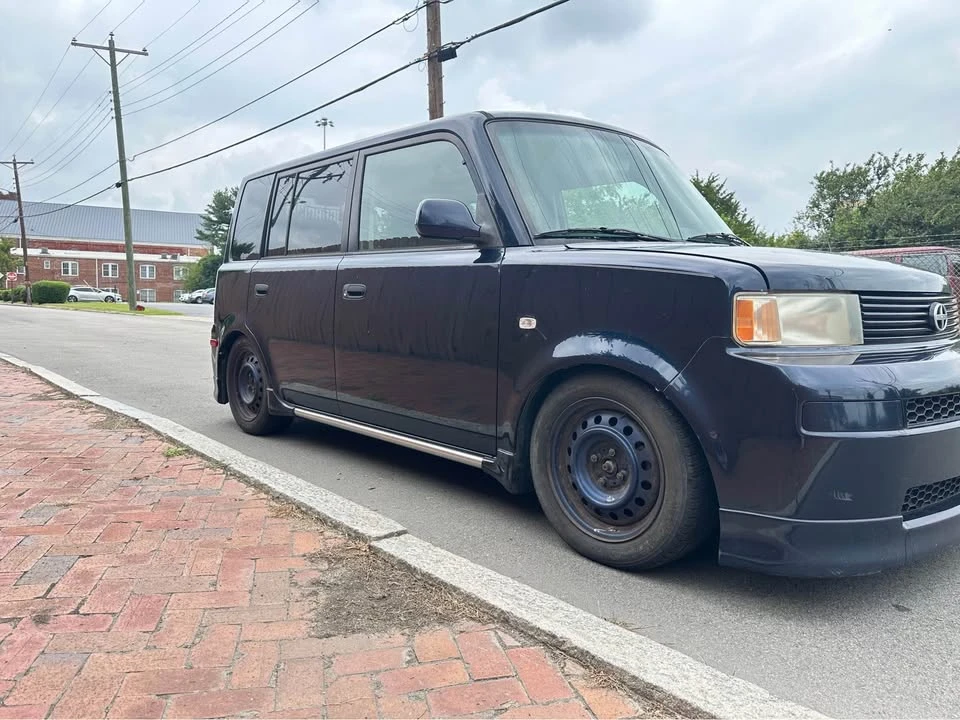2006 Scion xB - Image 2 of 18