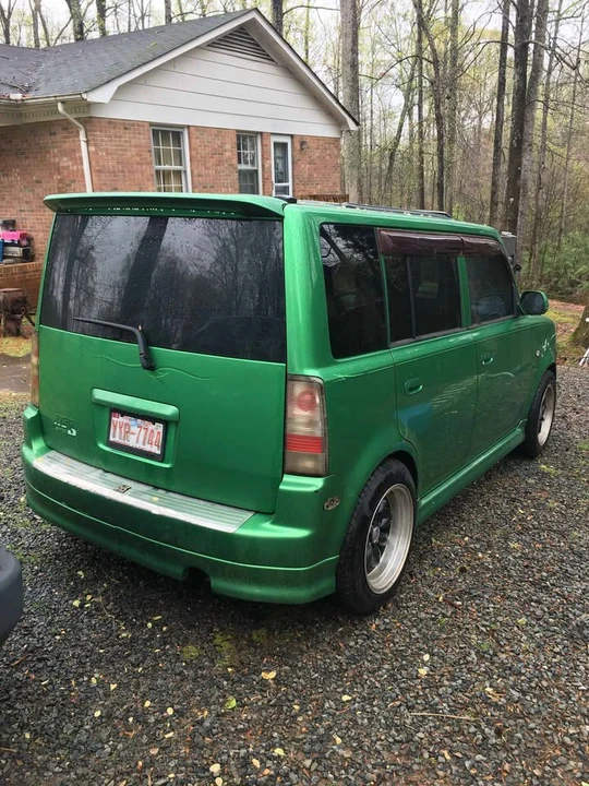 2006 Scion xB - Image 2 of 16