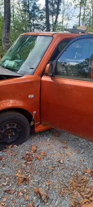 2006 Scion xB - Image 3 of 16
