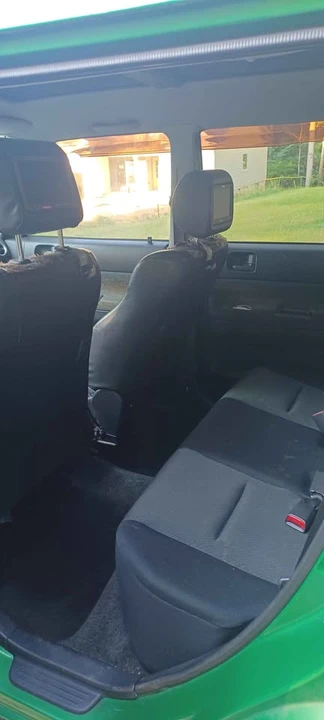 2006 Scion xB - Image 12 of 16