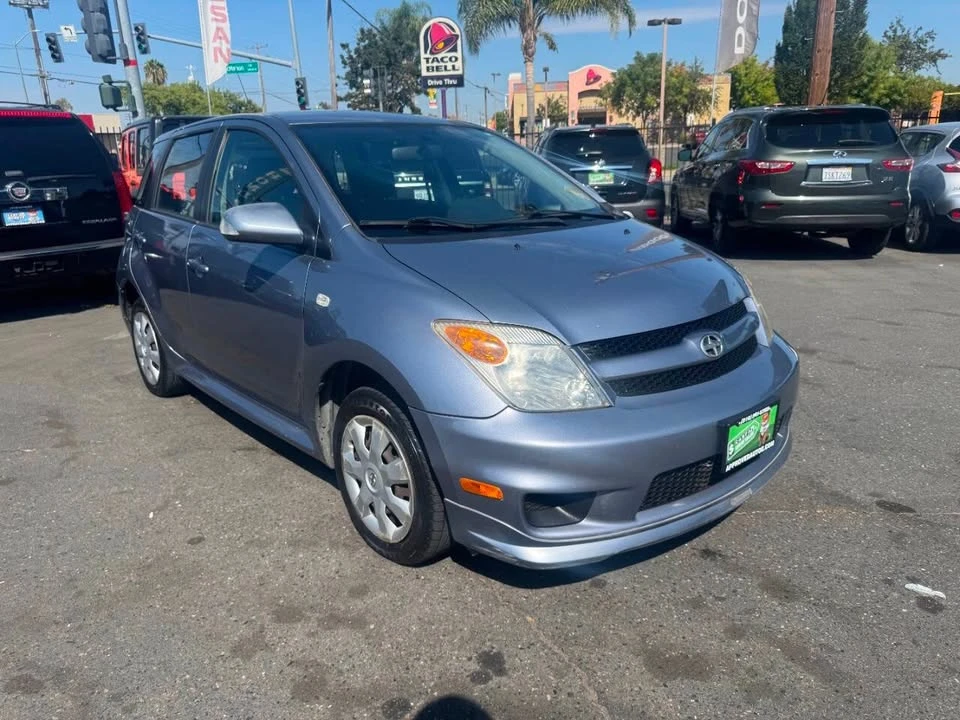 2006 Scion xA - Image 2 of 18
