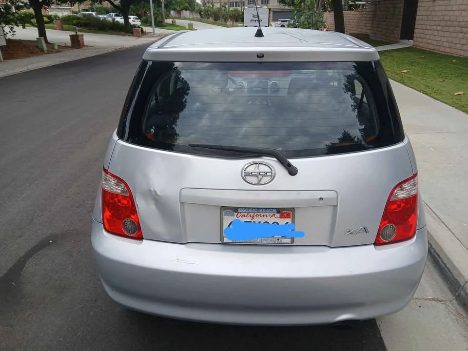 2006 Scion xA - Image 3 of 6