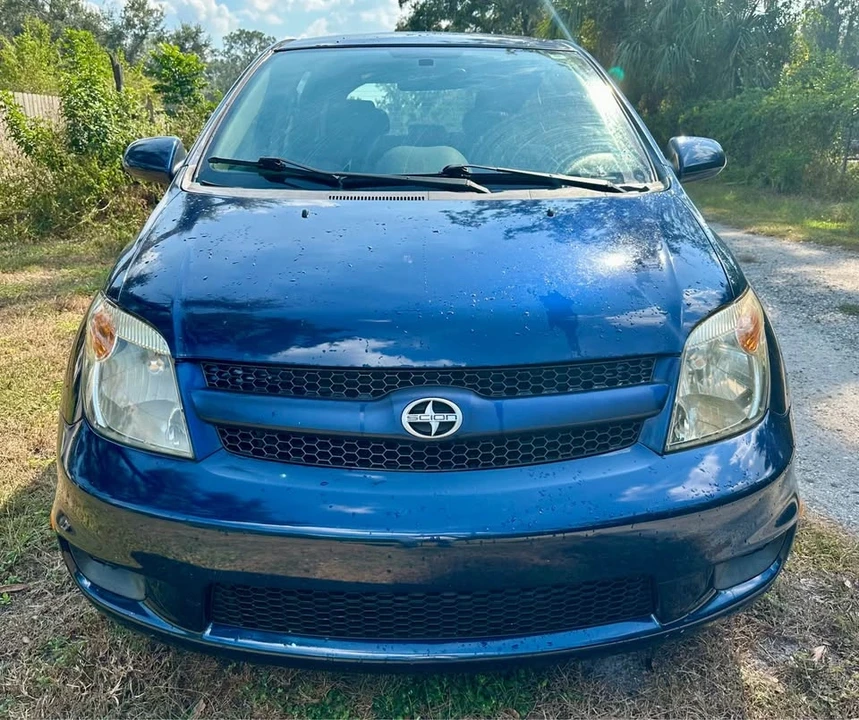 2006 Scion xA - Image 2 of 18