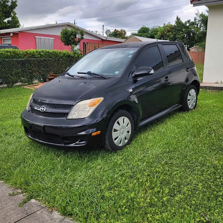 2006 Scion xA - Image 3 of 7