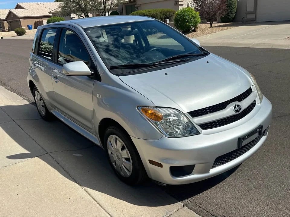 2006 Scion xA - Image 2 of 4
