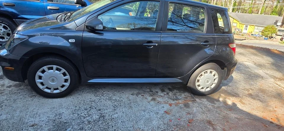 2006 Scion xA - Image 2 of 6