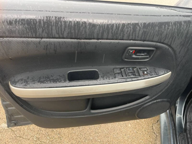 2006 Scion xA - Image 13 of 18