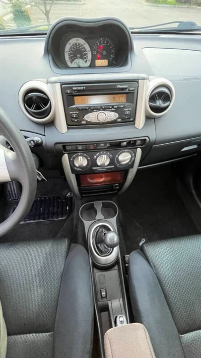 2006 Scion xA - Image 7 of 15