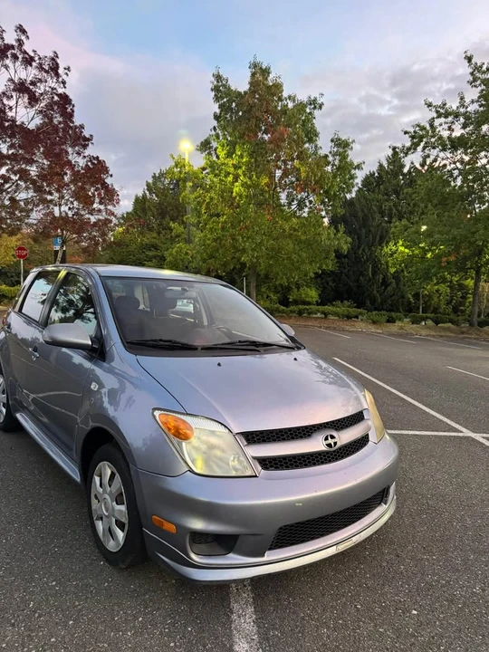 2006 Scion xA - Image 6 of 6