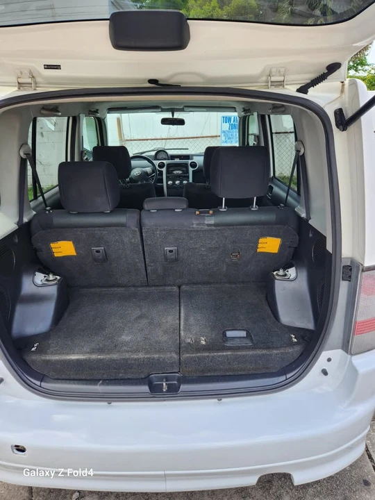 2006 Scion xB - Image 8 of 8