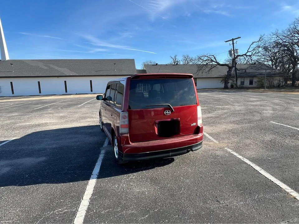 2006 Scion xB - Image 4 of 7