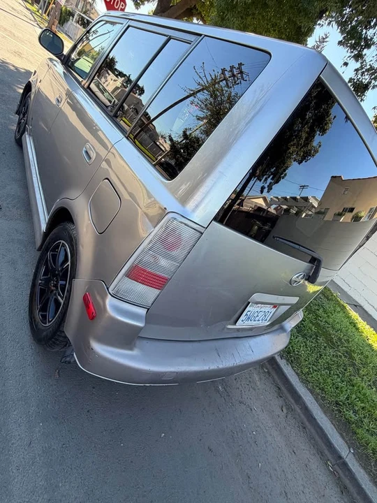 2006 Scion xB - Image 5 of 7