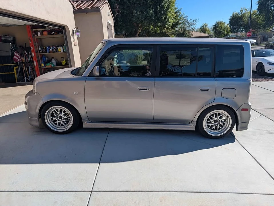 2006 Scion xB - Image 4 of 5
