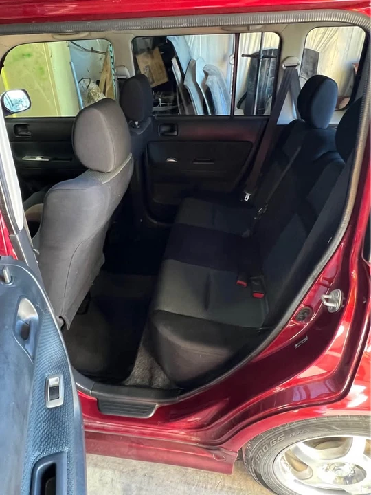 2006 Scion xB - Image 5 of 7