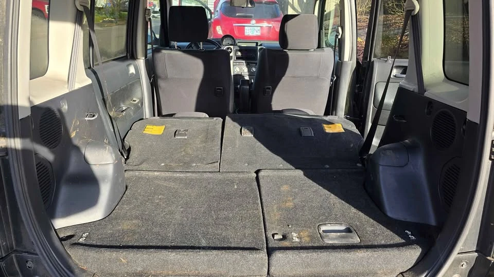 2006 Scion xB - Image 8 of 9