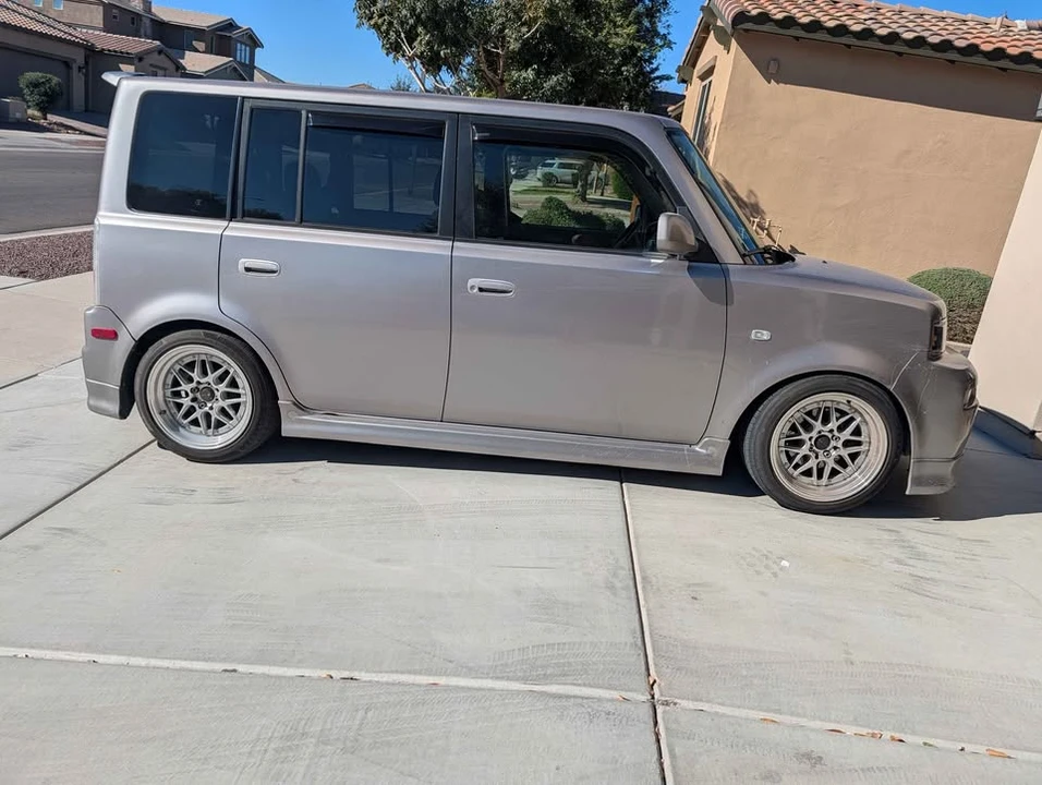 2006 Scion xB - Image 3 of 5