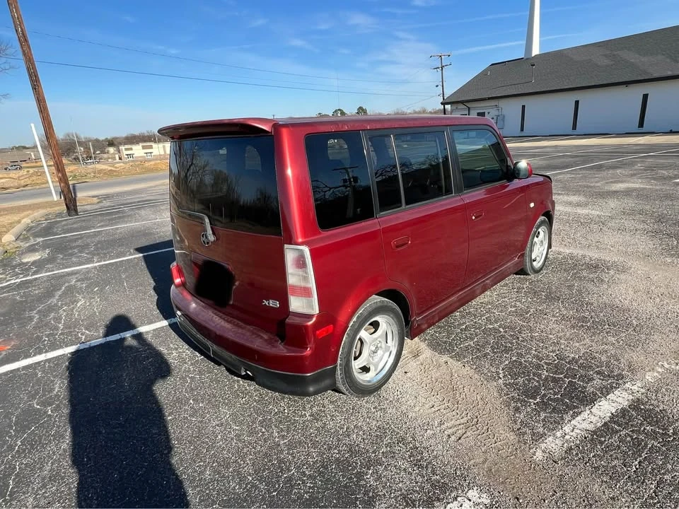2006 Scion xB - Image 3 of 7