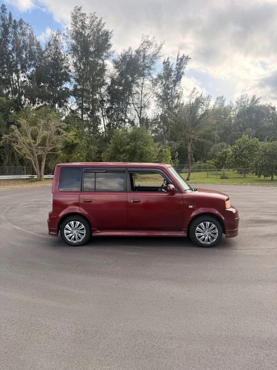 2006 Scion xB - Image 4 of 18
