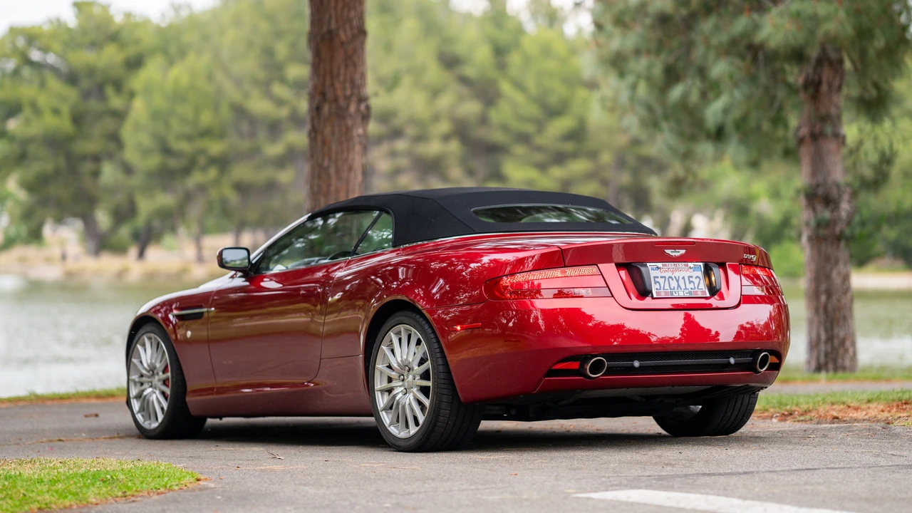 2006 Aston Martin DB9 - Image 14 of 31