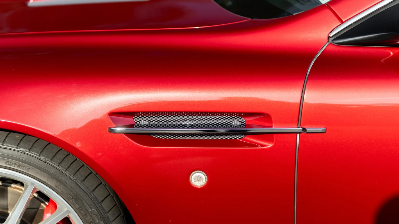 2006 Aston Martin DB9 - Image 24 of 31