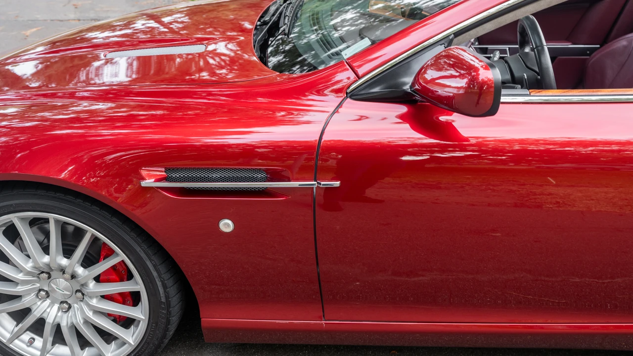 2006 Aston Martin DB9 - Image 28 of 31