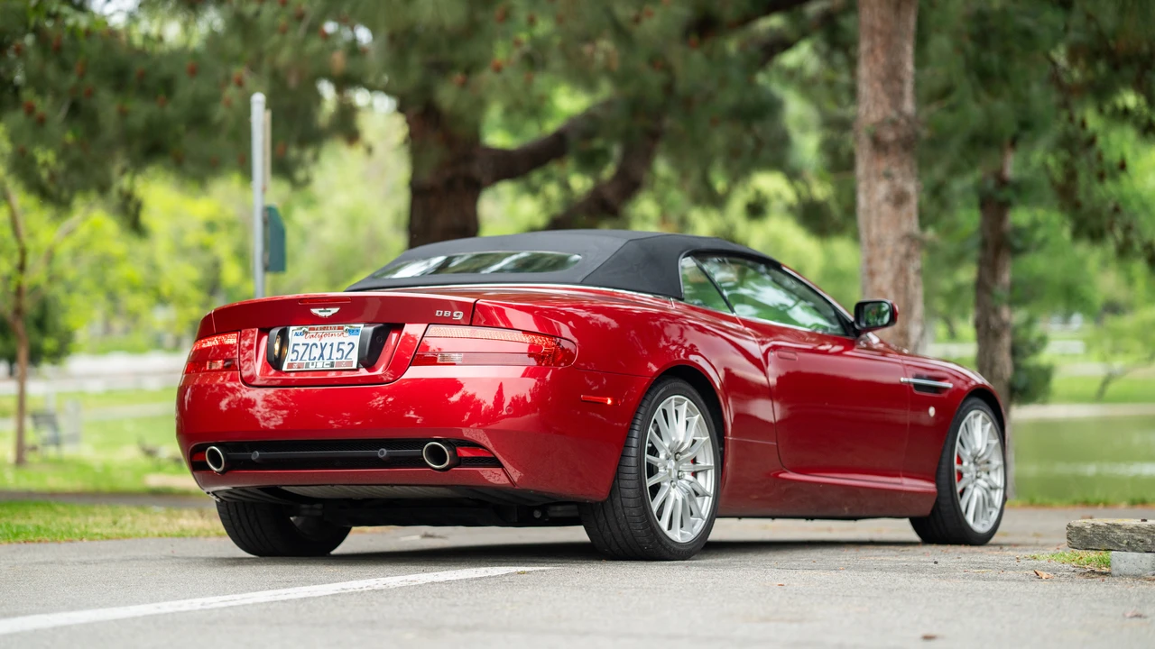 2006 Aston Martin DB9 - Image 12 of 31