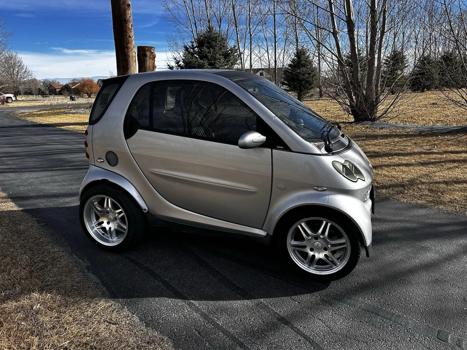 2006 Smart Fortwo 1st Gen - Image 3 of 17