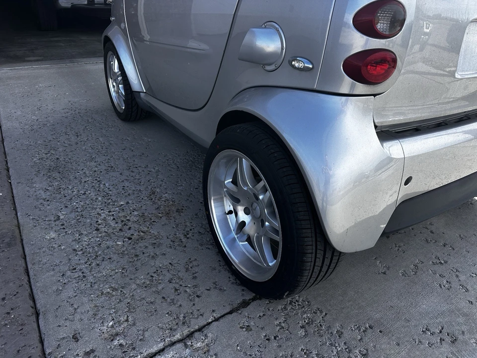 2006 Smart Fortwo 1st Gen - Image 14 of 17