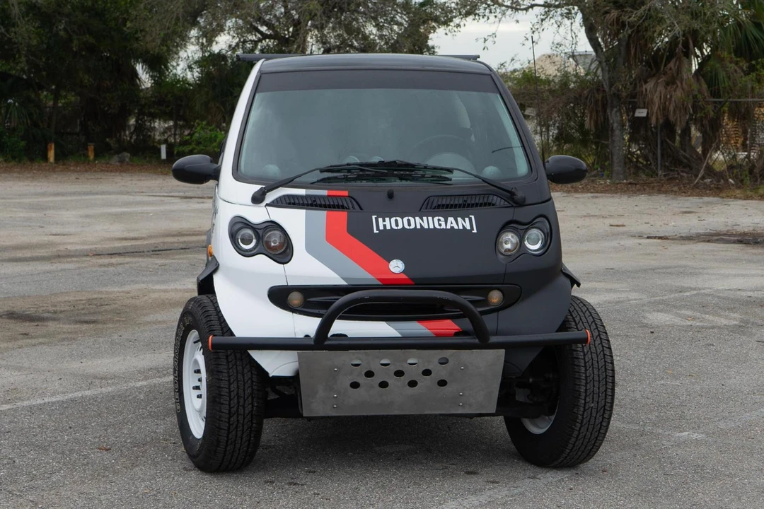 2006 Smart Fortwo 1st Gen - Image 2 of 31