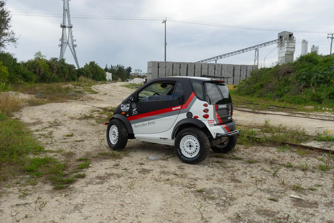 2006 Smart Fortwo 1st Gen - Image 12 of 31