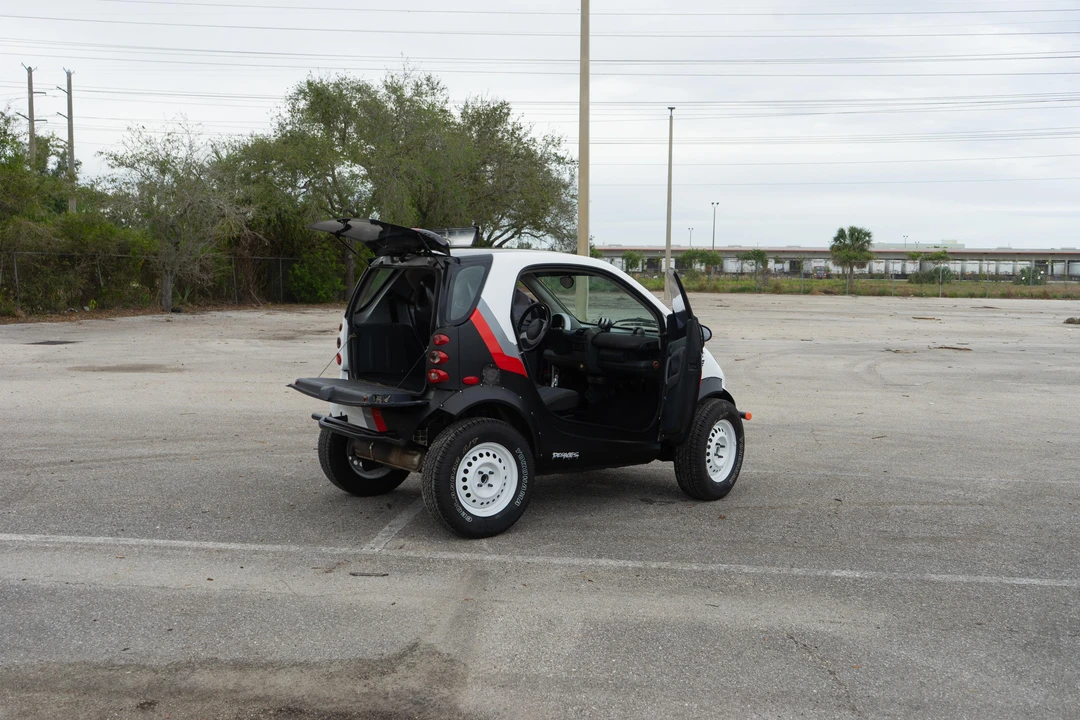 2006 Smart Fortwo 1st Gen - Image 26 of 31