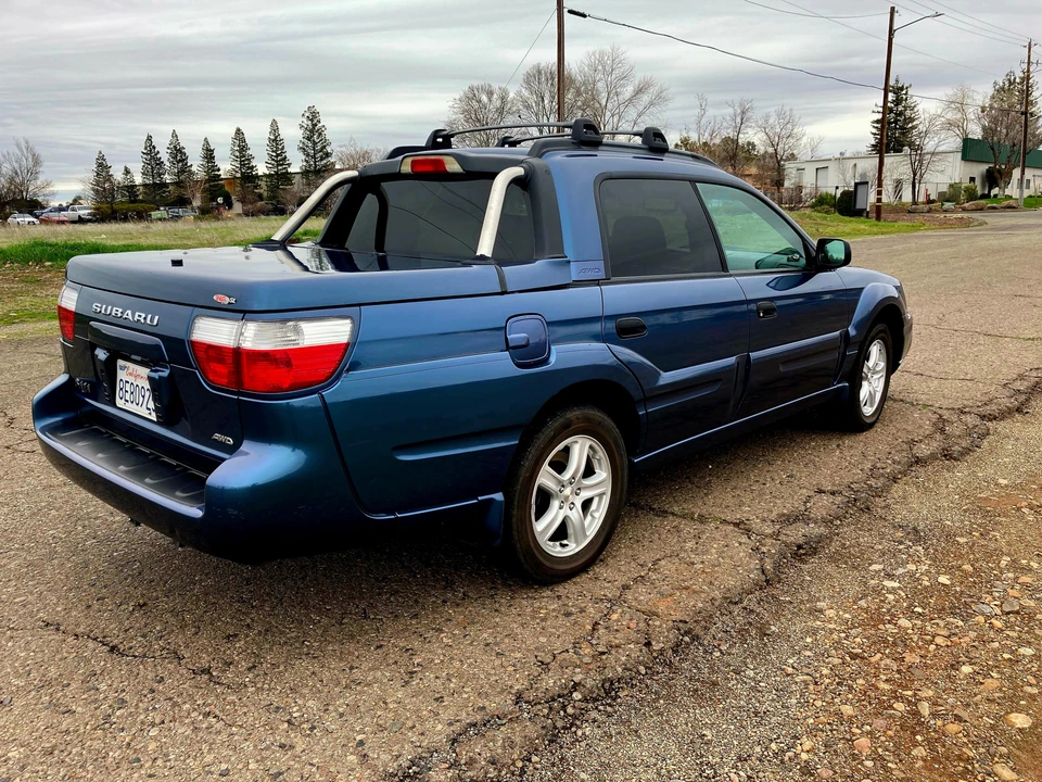 2006 Subaru Baja - Image 10 of 31