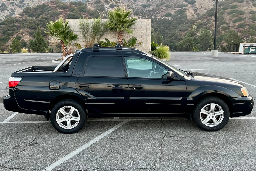 2006 Subaru Baja - Image 3 of 31