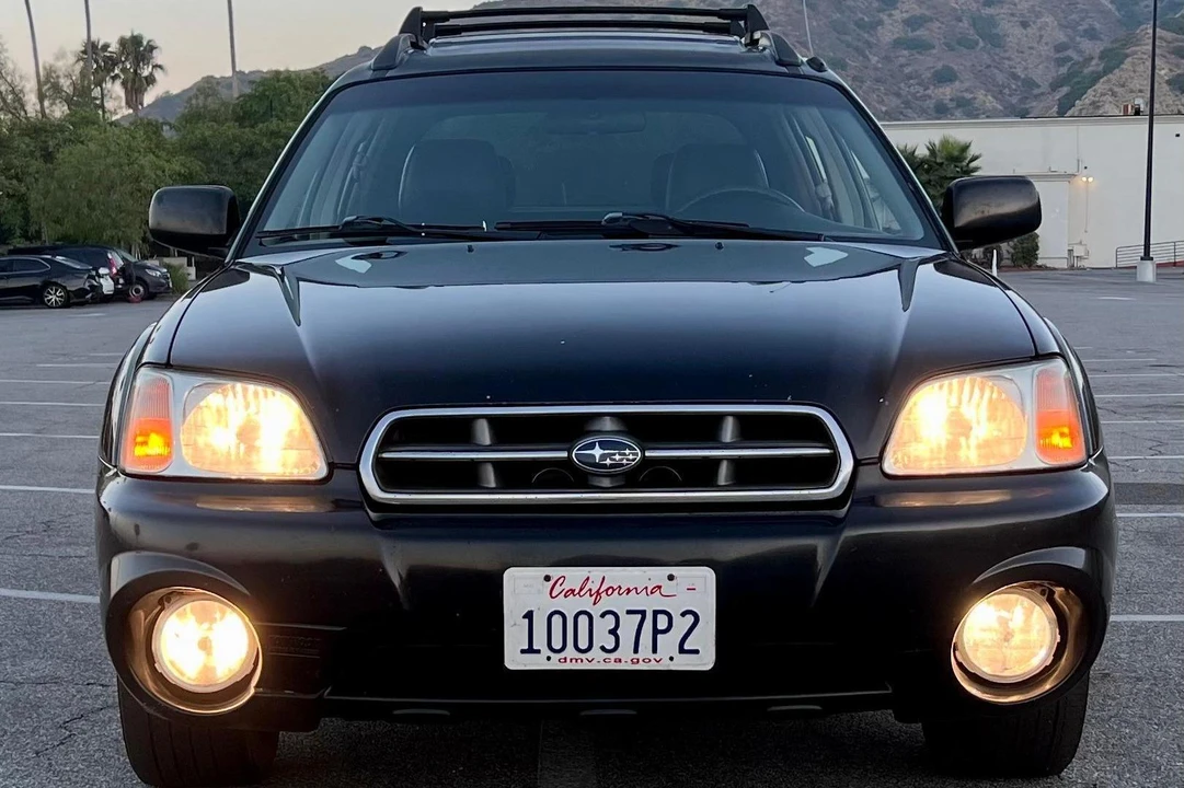 2006 Subaru Baja - Image 2 of 31