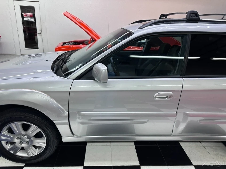 2006 Subaru Baja - Image 10 of 21