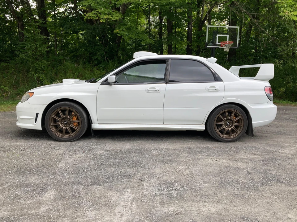 2006 Subaru Impreza WRX STi 2nd Gen - Image 12 of 31