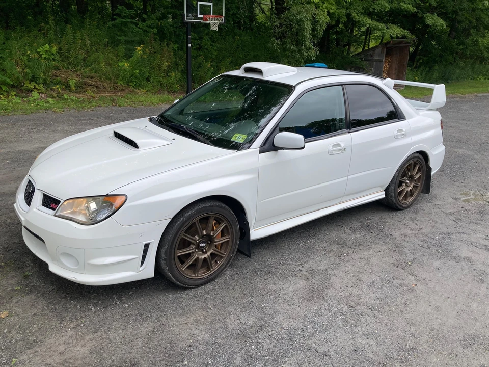 2006 Subaru Impreza WRX STi 2nd Gen - Image 9 of 31
