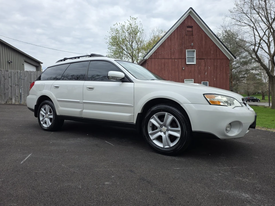 2006 Subaru Outback 3rd Gen - Image 17 of 31