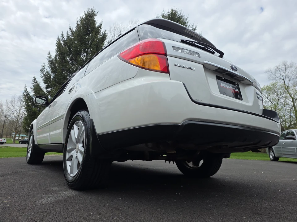 2006 Subaru Outback 3rd Gen - Image 24 of 31