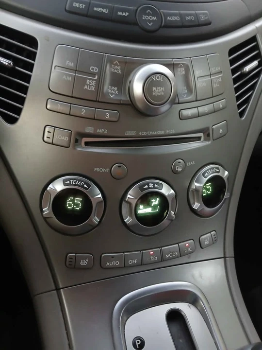 2006 Subaru - Image 10 of 10