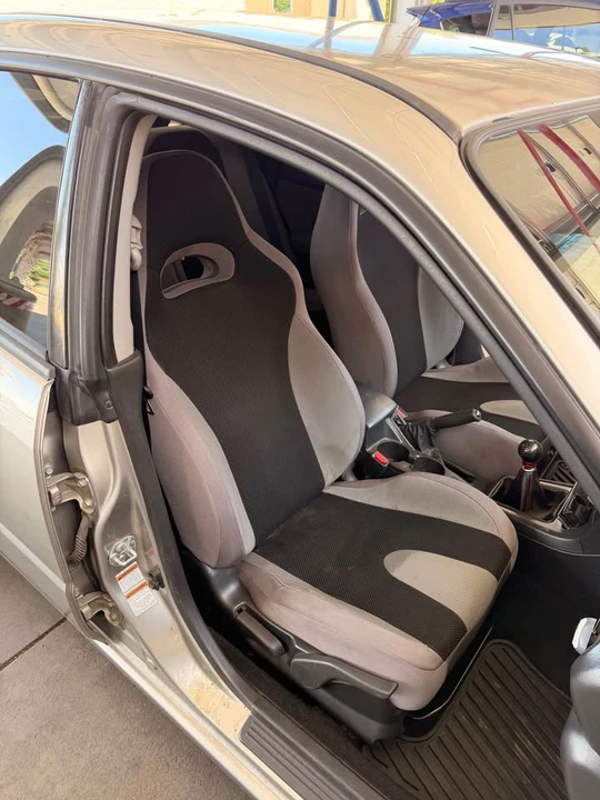 2006 Subaru - Image 10 of 11