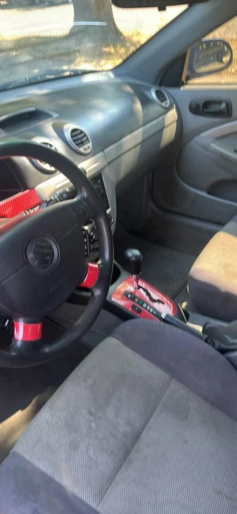 2006 Suzuki - Image 5 of 8